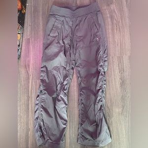 Grey ivivva studio pants, size 8 girls